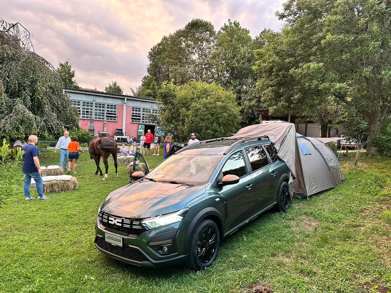 Dacia Jogger con tenda